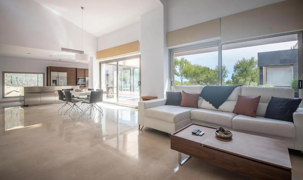 Limonium Deluxe Villa With Private Pool, Tarracohomes Tarragona